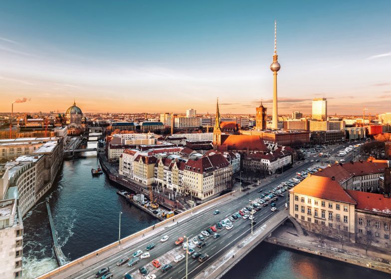 5 Key Considerations for Marketing Financial Products in Germany
